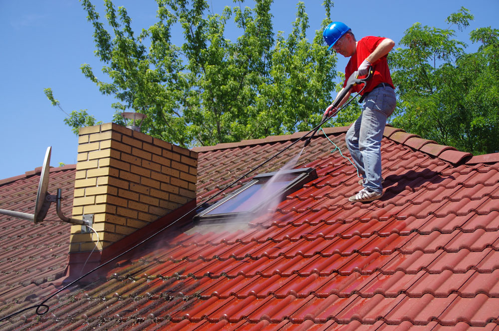 roof cleaning 